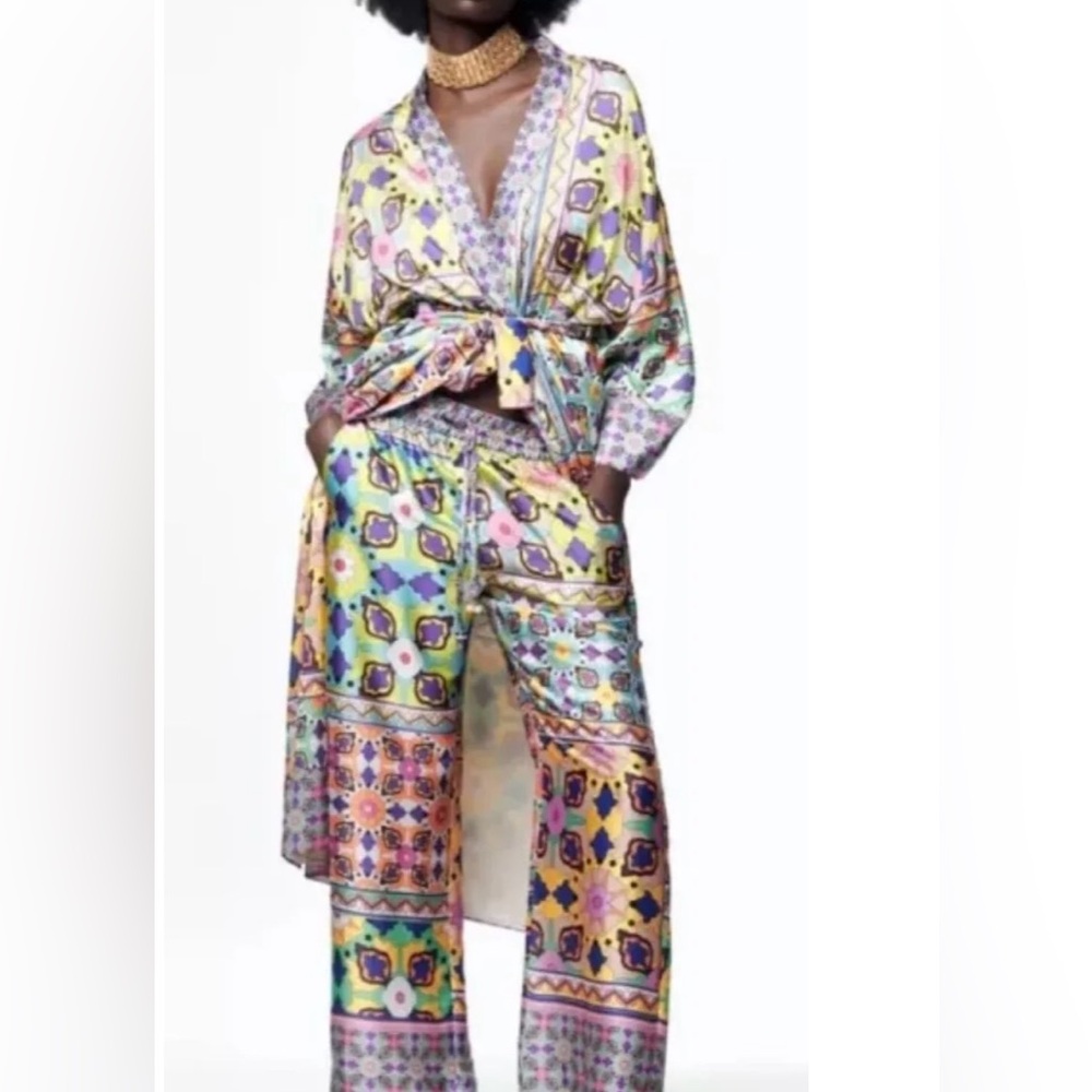 Zara kimono